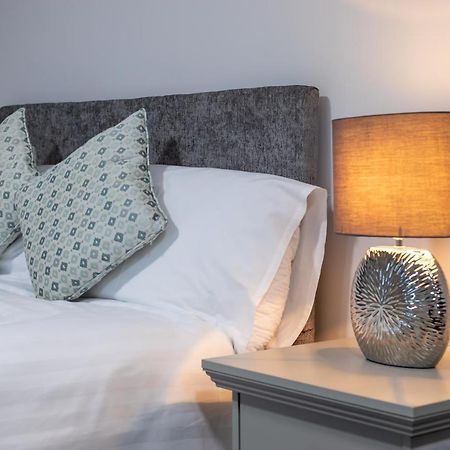 Brookville Guesthouse Тъламор Екстериор снимка