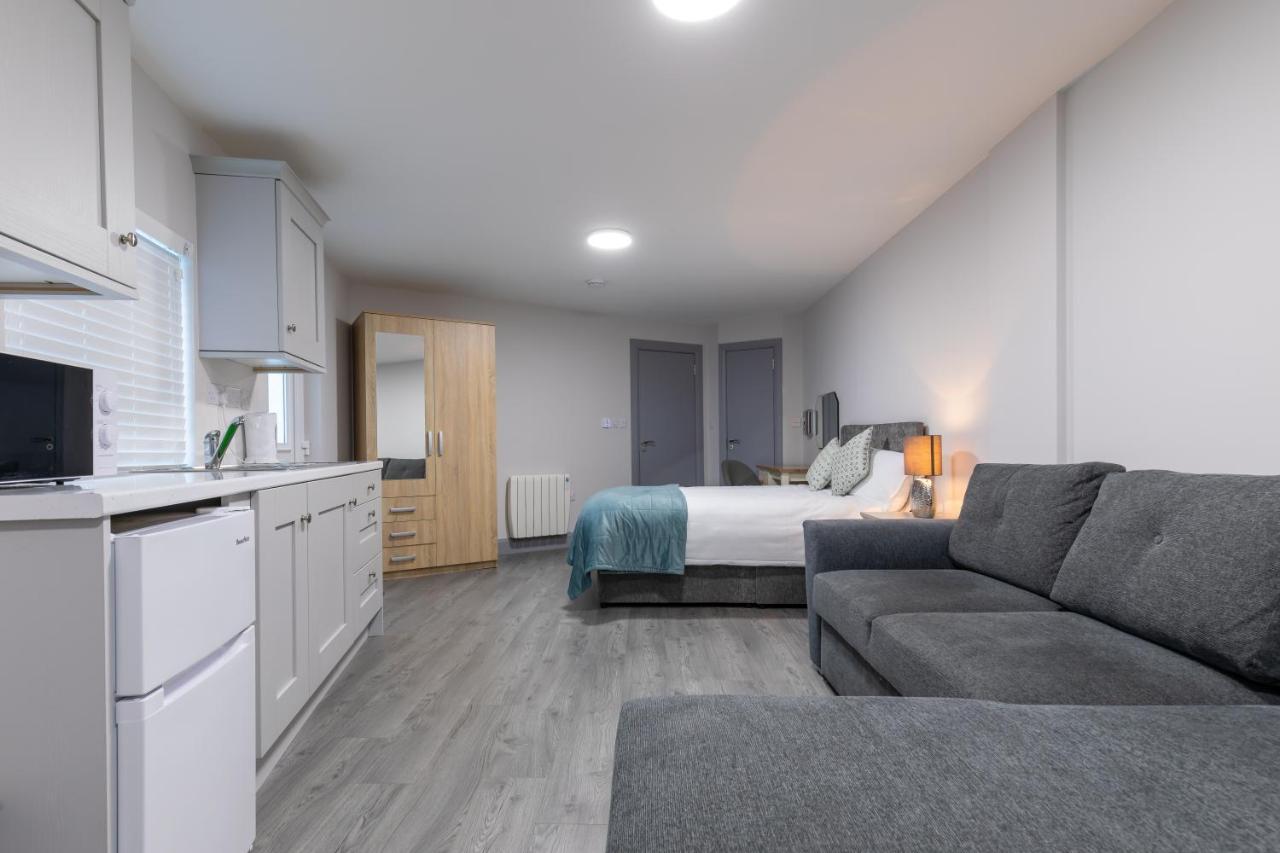 Brookville Guesthouse Тъламор Екстериор снимка