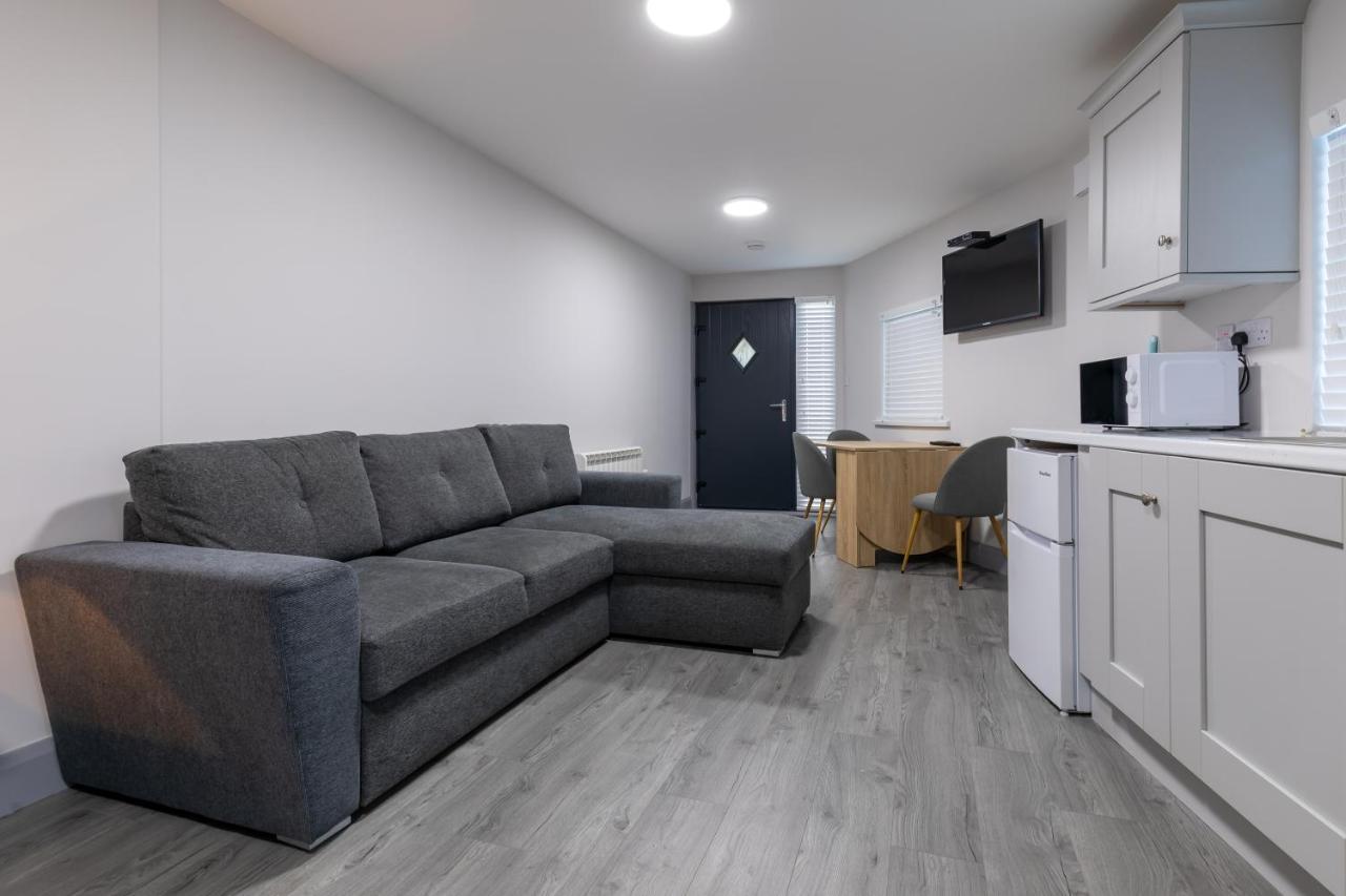 Brookville Guesthouse Тъламор Екстериор снимка