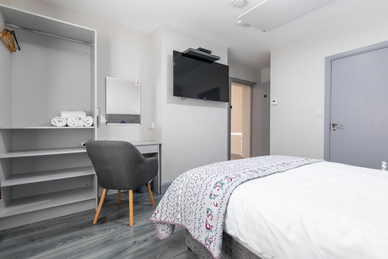 Brookville Guesthouse Тъламор Екстериор снимка