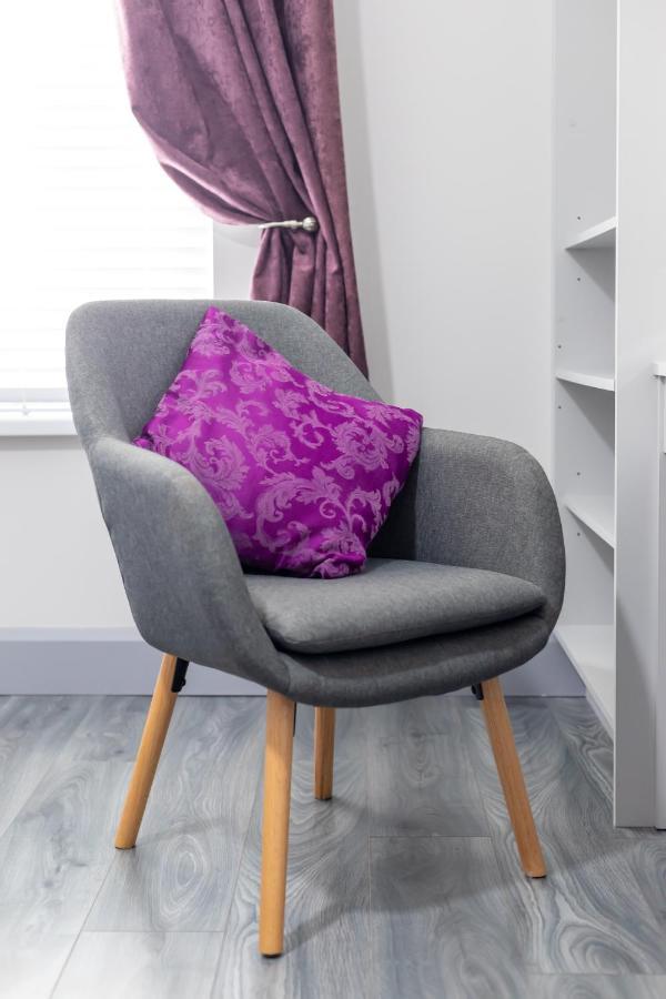 Brookville Guesthouse Тъламор Екстериор снимка